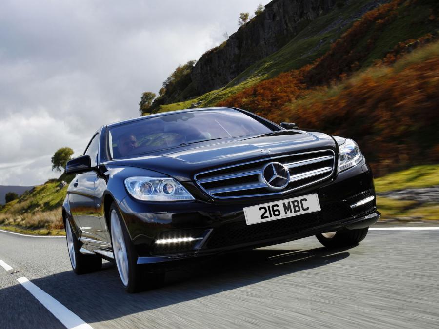  Mercedes-Benz CL500 AMG Styling Package 2010 года  (фото 3 из 16)